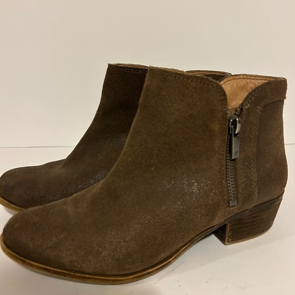 Lucky Brand Breah genuine leather distressed suede ankle boots booties size 7 - Picture 1 of 10